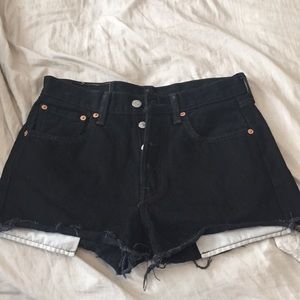 Levi black jean shorts